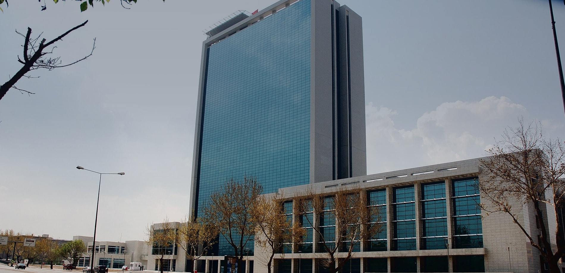 Ankara Büyükşehir Belediyesi Hizmet Binası
