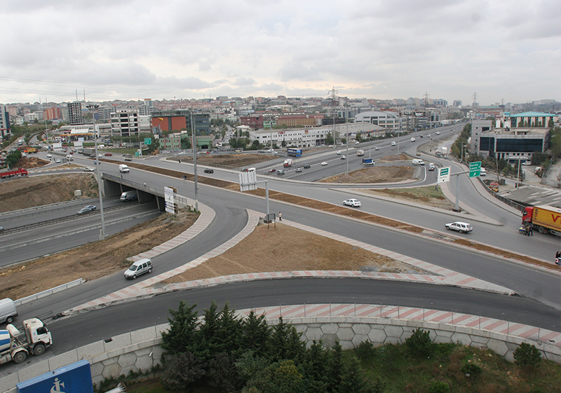 Bağcılar-Güneşli Otoyol Kavşağı